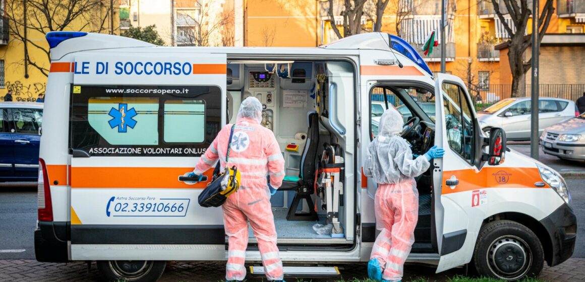 Covid: in Campania aumentano ricoveri ordinari e in intensive