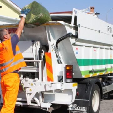 Somma Vesuviana. Morte operatore ecologico, il sindaco Di Sarno: “Era diventato un amico, vicino alla famiglia”