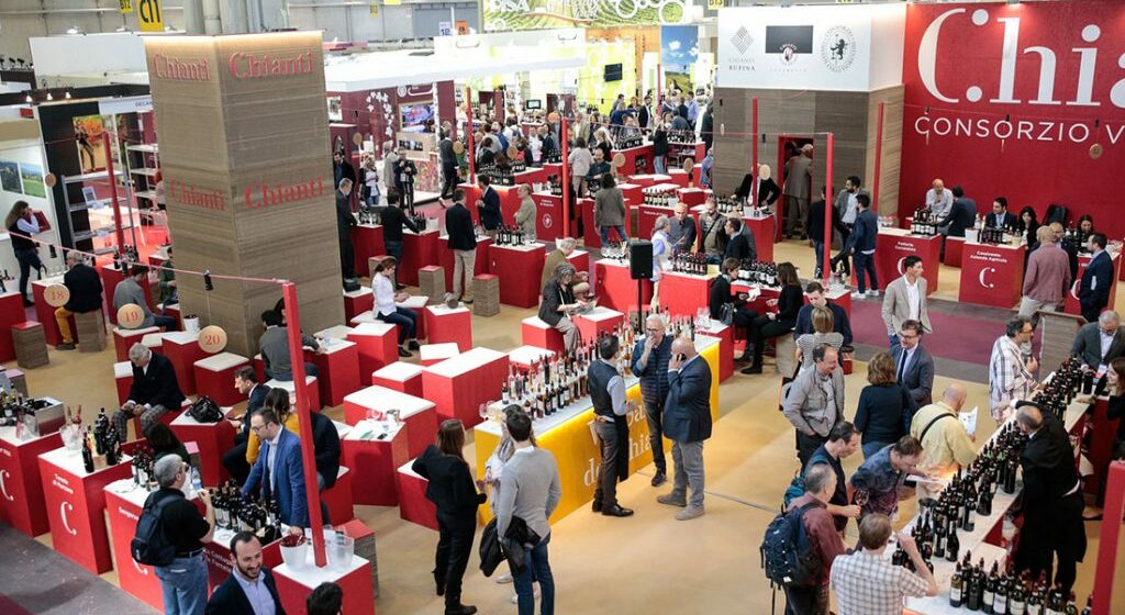 Al  Vinitaly vetrina per l’enoturismo campano e di Procida capitale della cultura 2022