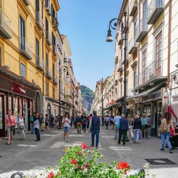 Sorrento. Stasera parte “St. Javelin”, la mostra fotografica di Julia Krahn