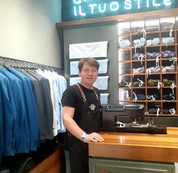 dd Sartoria napoletana. Quando lo stile resiste ai tempi. Manifattura di alta qualità che concilia passato e presente.