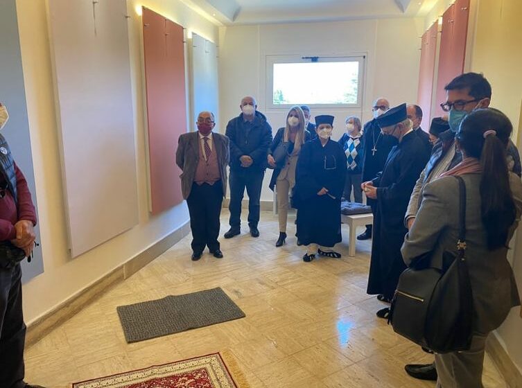 inaugurazione Napoli. Al Cotugno tutti possono pregare in libertà. Inaugurata la sala multiculto