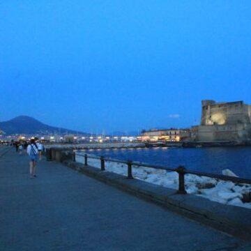 Napoli. Torna dopo la pandemia la Caracciolo Gold Run 2022:  la competizione agonistica sul lungomare più amata dai podisti