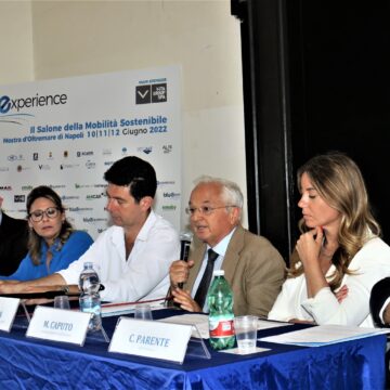 blu Napoli. Presentato “Bluexperience”, il salone della mobilità sostenibile in programma dal 10 al 12 giugno alla Mostra d’Oltremare