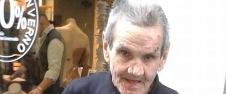 o pa Napoli. Stamane i funerali del leggendario “o’ pa o’ pa a me!”, Umberto Consiglio è deceduto all’età di 88 anni