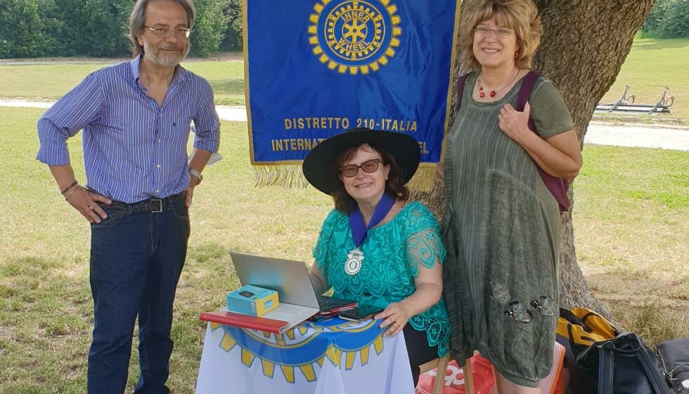 percorsi Napoli. I percorsi di consapevolezza promossi dalla Inner Wheel Club al Bosco di Capodimonte l’11 giugno