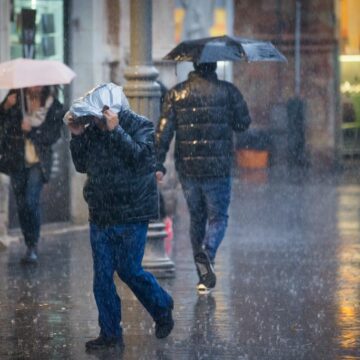 rain Tregua al grande caldo in Campania. Allerta meteo gialla dalle 20.00 del 7 luglio alle 14.00 dell’ 8 luglio.