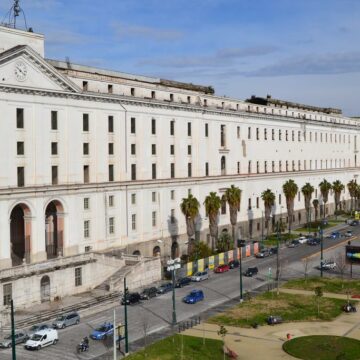 Napoli. Trasporti, dal 2 al 10 agosto : sospensione linea 202 e variazione linea 254 per lavori a Piazza Carlo III