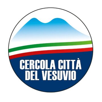 CERCOLA CITTAì DEL VESUVIO SIMBOLO Cercola Città del Vesuvio: “Bugie, abusi edilizi e clientelismo politico. Comune da commissariare! Un anno orribile per le istituzioni municipali”