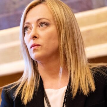 Caso Cospito. Scalzo (Cosap) scrive a Giorgia Meloni: “Necessari provvedimenti straordinari a tutela dei poliziotti che fronteggiano le gueriglie urbane”