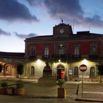 Ambito Sociale N.24. Coordinamento istituzionale: avvisi non pubblicati, documenti non trasmessi ai sindaci, indagine della Corte dei Conti. Un disastro