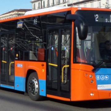 Napoli. Trasporto urbano, prorogati i servizi nei giorni 24, 25 e 31 dicembre e 1 gennaio