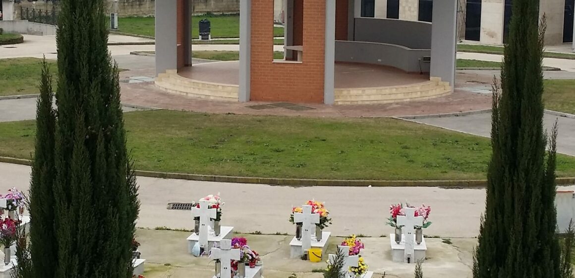 Volla. Cimitero, pubblicata graduatoria per loculi ed edicole. Di Costanzo: presto nuovo bando