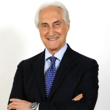 Luigi-di-dato Cercola. Di Dato smentisce il sostegno al sindaco Rossi. Minaccia querela: ancora indigesta l’inchiesta del presunto abuso edilizio dell’edificio in via Cavour?