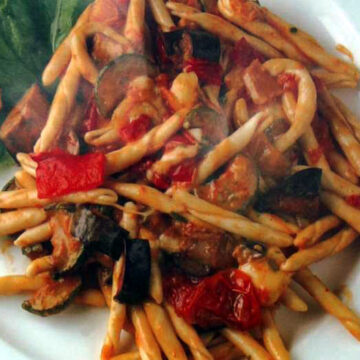 I Sapori del Golfo. Maccheroncelli all’ortolana, la ricetta vegetariana  del Pastificio Leonessa