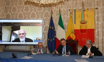 Napoli. La Venere degli Stracci rinasce, Michelangelo Pistoletto donerà l’opera alla città di Napoli