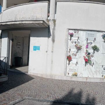 Pollena Trocchia. A breve  l’assegnazione di loculi e ossarietti,  si lavora per la consegna