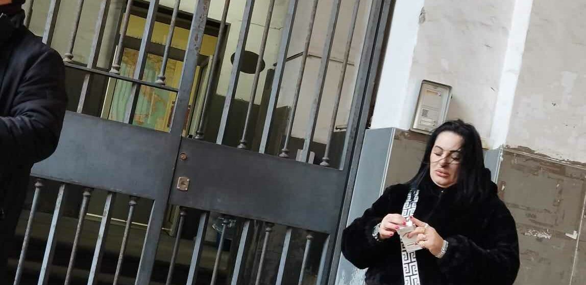 Cercola. Municipio vietato per le mamme dei disabili gravi, due ore e mezza al freddo! Stamane summit farsa per i sussidi negati alle famiglie in proteste