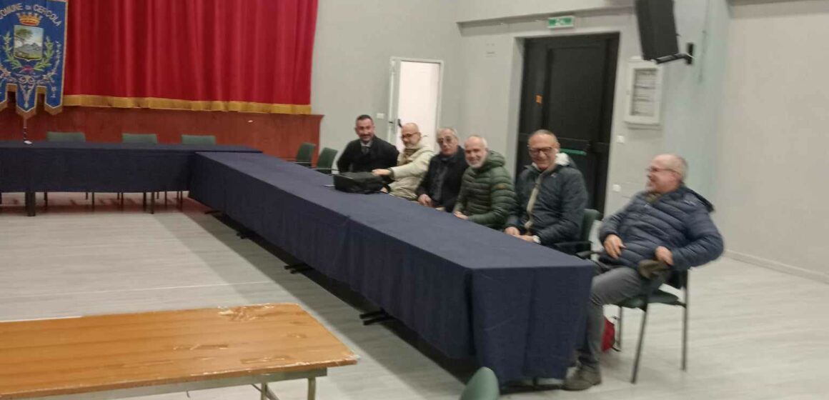 Cercola.  Bilancio consolidato, la maggioranza in  fuga.  Giorgio Esposito annulla il consiglio comunale  da casa propria, dopo l’orario di apertura della seduta