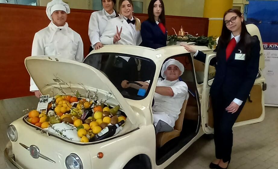 Pollena Trocchia. Studenti diversamente abili dell’Alberghiero Tognazzi: negata l’assistenza specialistica. Comune ed ambito sociale n.24 non garantiscono il servizio all’istituto di proprietà dell’ex Provincia di Napoli