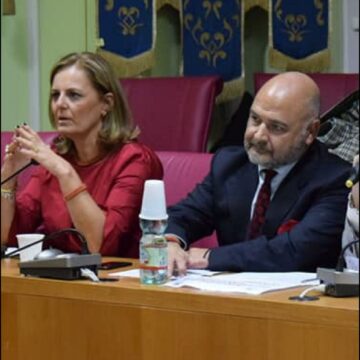 Malati e diversamente abili gravissimi senza assegno di cura da 8 mesi, i sindaci dell’Ambito Sociale n. 24 si son goduti le ferie   incuranti delle loro inadempienze