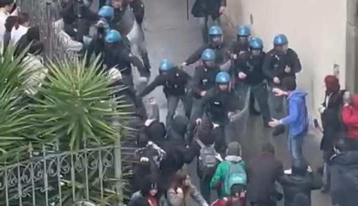 manifestazione scontri pisa Scontri Pisa e Firenze. Scalzo (Cosap) scrive a Pisani: “Basta con la gogna mediatica, bisogna lasciare fuori i poliziotti dalle beghe politiche nazionali”