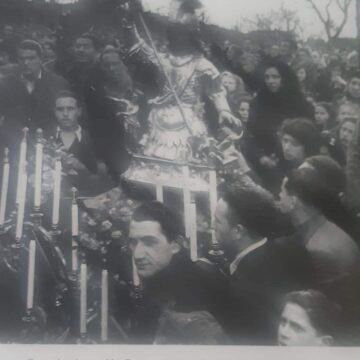 SIMULACRO SAN GIORGIO Il sindaco porge gli auguri ai suoi vicini sangiorgesi per il santo patrono. Per l’80° anniversario dell’eruzione del Vesuvio il simulacro di San Giorgio sarà accolto a Piazza della Repubblica
