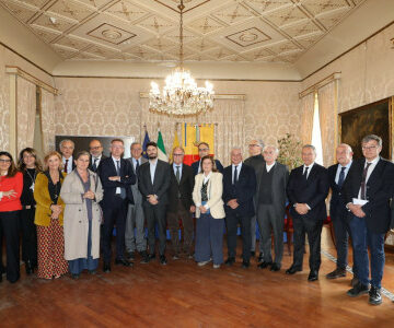 comitato centro storico Insediato il Comitato tecnico-scientifico per la redazione del nuovo “Piano di gestione del Centro Storico di Napoli”