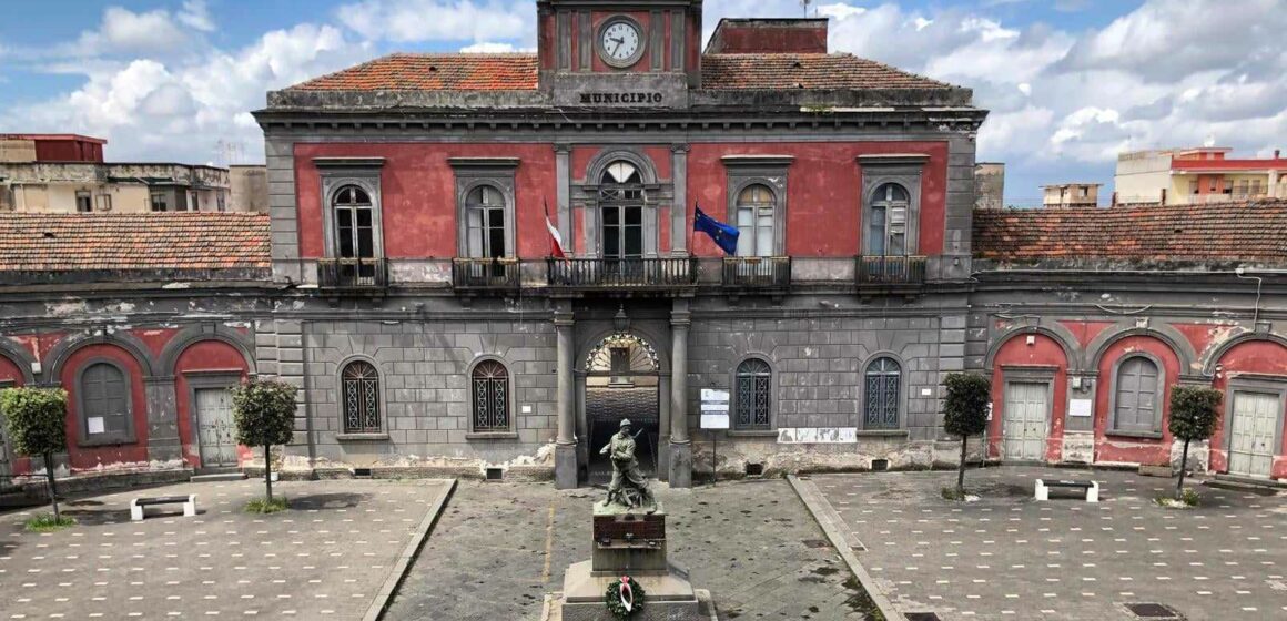 Cercola. Bufera sui concorsi al Comune, presunte ingerenze  su autonomia delle commissioni d’esame. Prove svolte in presunte violazioni del bando, si erano già dati ‘alla fuga’ due  presidenti di commissione nelle settimane scorse