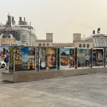 Inaugurato il nuovo brand del Comune di Napoli in Piazza Municipio