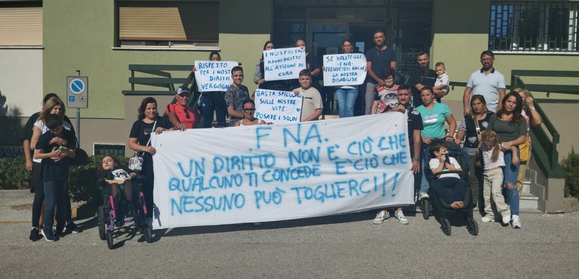 Direzione Municipio di Pollena Trocchia, giovedì le “Mamme Coraggio” protestano per i diritti sociali negati. Chiesto incontro ai sindaci dell’Ambito Sociale n.24