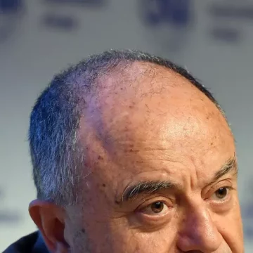 gateri Sabato Gratteri inaugura l’anno scolastico a Casola