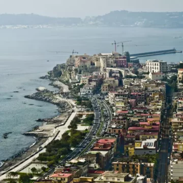 1 campi flegrei Campi Flegrei, per sicurezza infrastrutture piano da 260 milioni. Il Ministro Musumeci ha presentato la riqualificazione sismica