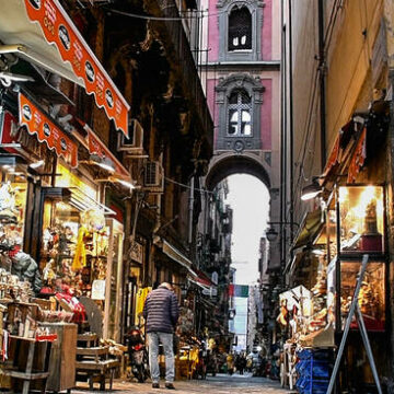 san-gregorio-armeno-3300704.660x368 Napoli. La Giunta riconosce la Fiera d’Arte Presepiale di San Gregorio Armeno. Agevolazioni fiscali dal Comune