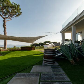 Vigna delle Rose Casa Setaro festeggia 20 anni con apertura di “Vigna delle Rose”: albergo diffuso e ristorante cantina. Nel Parco del Vesuvio ospitalità sostenibile, prodotti del territorio, degustazioni vini biologici