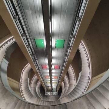 Napoli. Ascensore Monte Echia, la Giunta fissa le tariffe