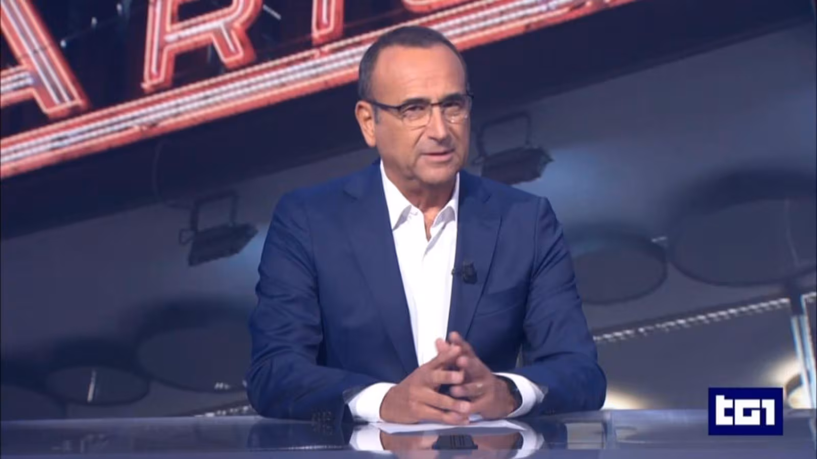 carlo conti Festival di San Remo, Carlo Conti ufficializza i cantanti. Giorgia ed Elodie tra i favoriti. Napoli con Massimo Ranieri e Stash dei The Kolors