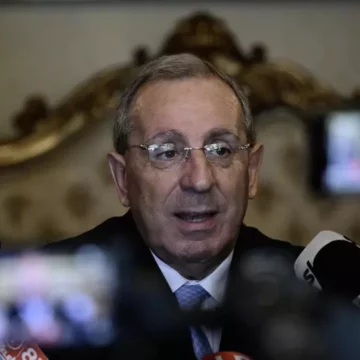 Ottaviano. Il Prefetto di Napoli ha nominato commissario prefettizio Roberto Esposito. Nelle prossime  si insedierà al Municipio