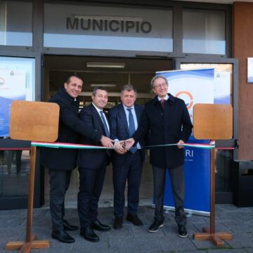 inaugurazione sportello amico gori sans ebastianoa al vesuvio San Sebastiano al Vesuvio. Arriva lo ” Sportello Amico Gori” al Municipio. Il sindaco Panico: “Investimenti realizzati da Gori sul nostro territorio hanno migliorato la rete idrica”