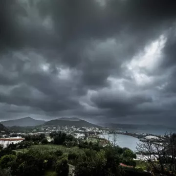 Campania.  Allerta meteo gialla per temporali dalle 16 di oggi e proroga allerta vento fino alle 16 di domani 20 febbraio