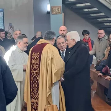 MATTARELLA A CAIVANO Giorgia Meloni: “Mattarella a Caivano è segno vicinanza dello Stato”