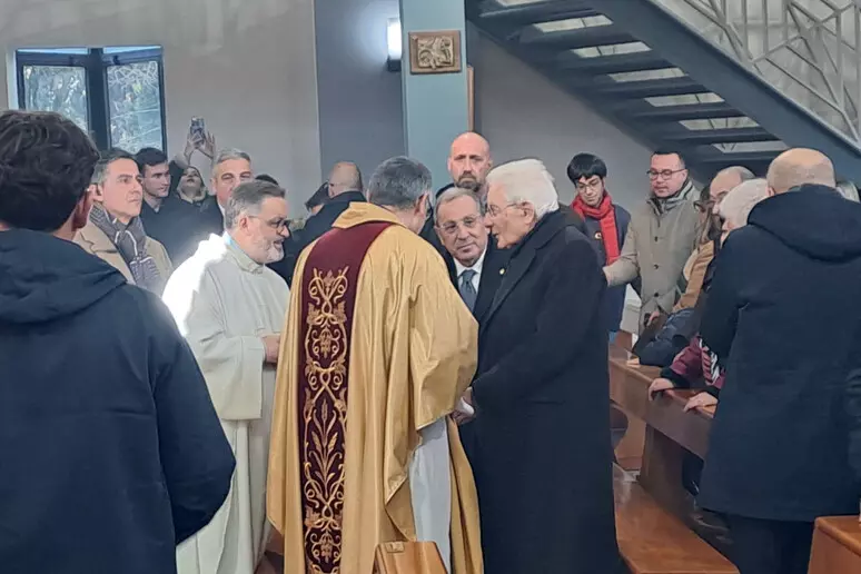 MATTARELLA A CAIVANO Giorgia Meloni: “Mattarella a Caivano è segno vicinanza dello Stato”