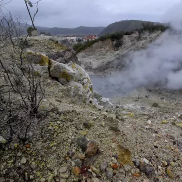 campi flegrea scossa oggi Terremoto nei Campi Flegrei, magnitudo 3.0, nessun danno