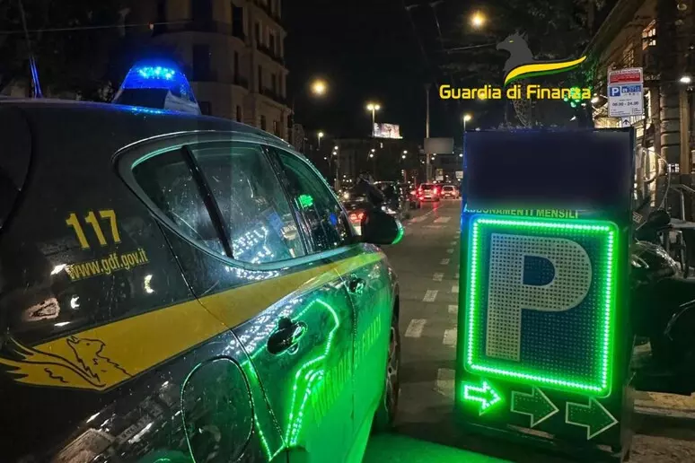 ive parcheggi napoli Napoli. Fiamme Gialle, su ‘pressione Prefetto, ‘segnalano’ 39 autorimesse e parcheggiatori abusivi