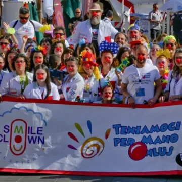 Napoli. Rubati pc e costumi nella sede dell’Associazione Clownterapia a Gianturco