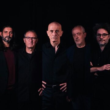 avion24-25-cover_n Napoli. Dal 20 febbraio la “Piccola Orchestra Avion Travel” un viaggio musicale tra tradizione e innovazione al Teatro Cilea