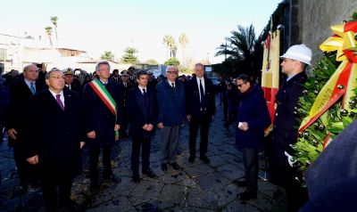 foibe capodimonte bosco napoli manfredi Napoli. Giorno del Ricordo 2026: Martedì 10 Febbraio alle 10.00 la cerimonia in memoria delle vittime delle Foibe e degli esuli giuliano-dalmati a Capodimonte