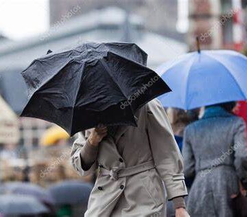 Area Vesuviana. Prorogata allerta meteo, cala dall’arancione al giallo. Temporali fino alle 18 di domenica 15 febbraio