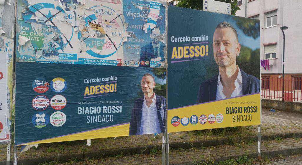 Valentino Pubblicità si aggiudicò due affidamenti, oltre i 31.000€,  lo stesso giorno: 15 dicembre 2021 all’Istituto di Fisica Nucleare di Napoli. Curò la campagna elettorale del sindaco di Cercola -Rup INFN Biagio Rossi, durante la quale si aggiudicò un servizio di oltre 10.000€. Altri fondi  alla VP Tech