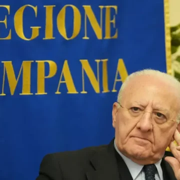 Consulta.  Incostituzionale legge Campania su terzo mandato, De Luca costretto ad abdicare